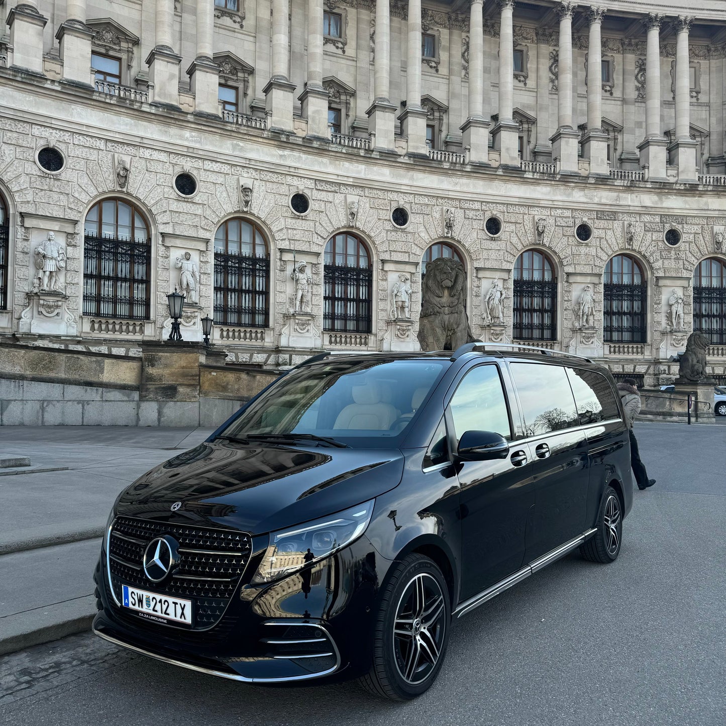 Airport Taxi Vienna Van