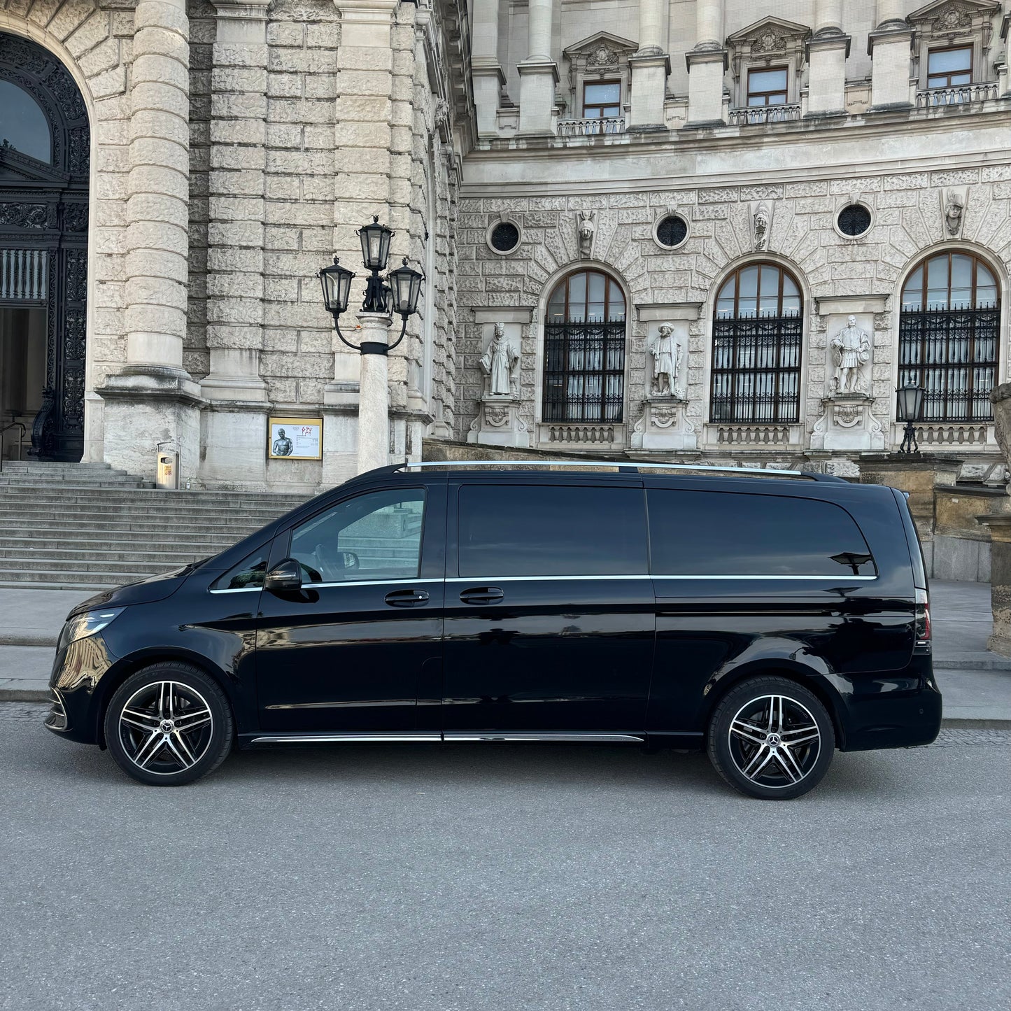Van Rent - Vienna Airport Transfer