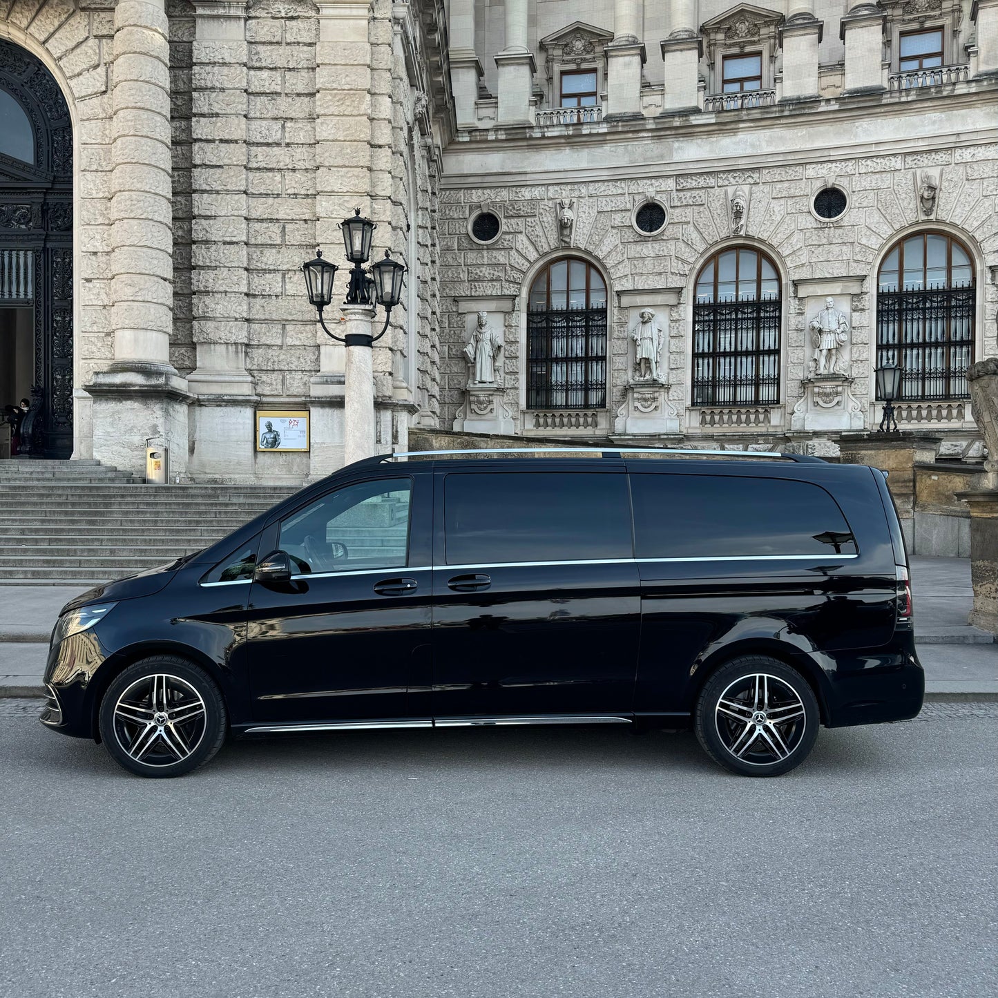 Van Airport Taxi Vienna - Vienna Airport Transfer
